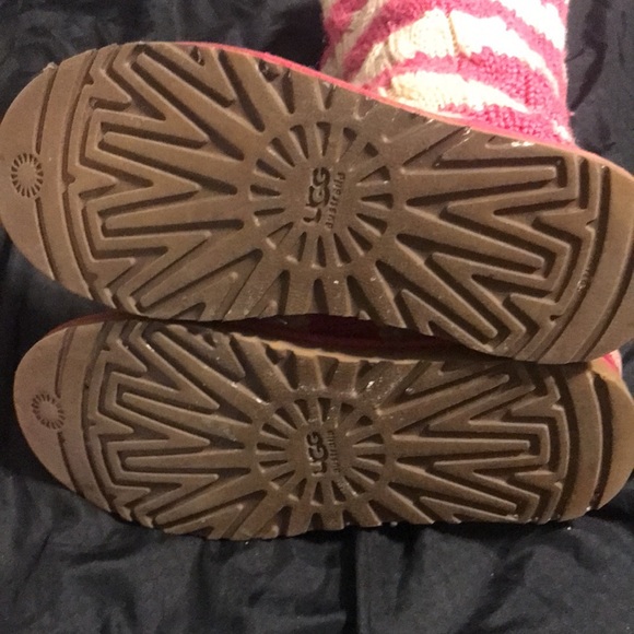 UGG Australia Classic Stripe Cable Knit Boots Ultra Pink Size 8 - Picture 4 of 4